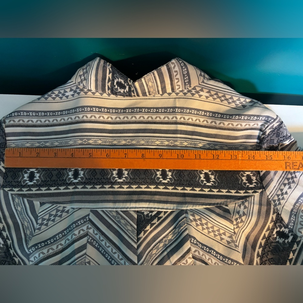 Sharon Young Geometric Patterned Jacket - image 9